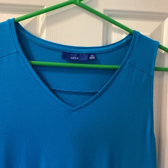 Apt 9 Bundle of 3 Sleeveless Tops - Picture 14 of 16